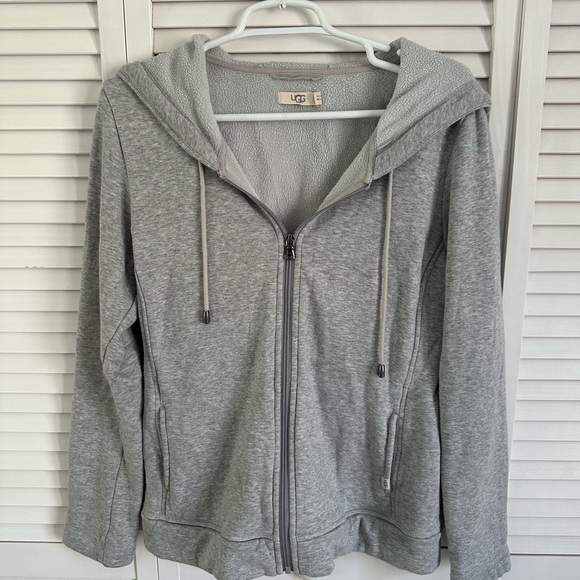 Gray UGG zip up - Picture 1 of 4